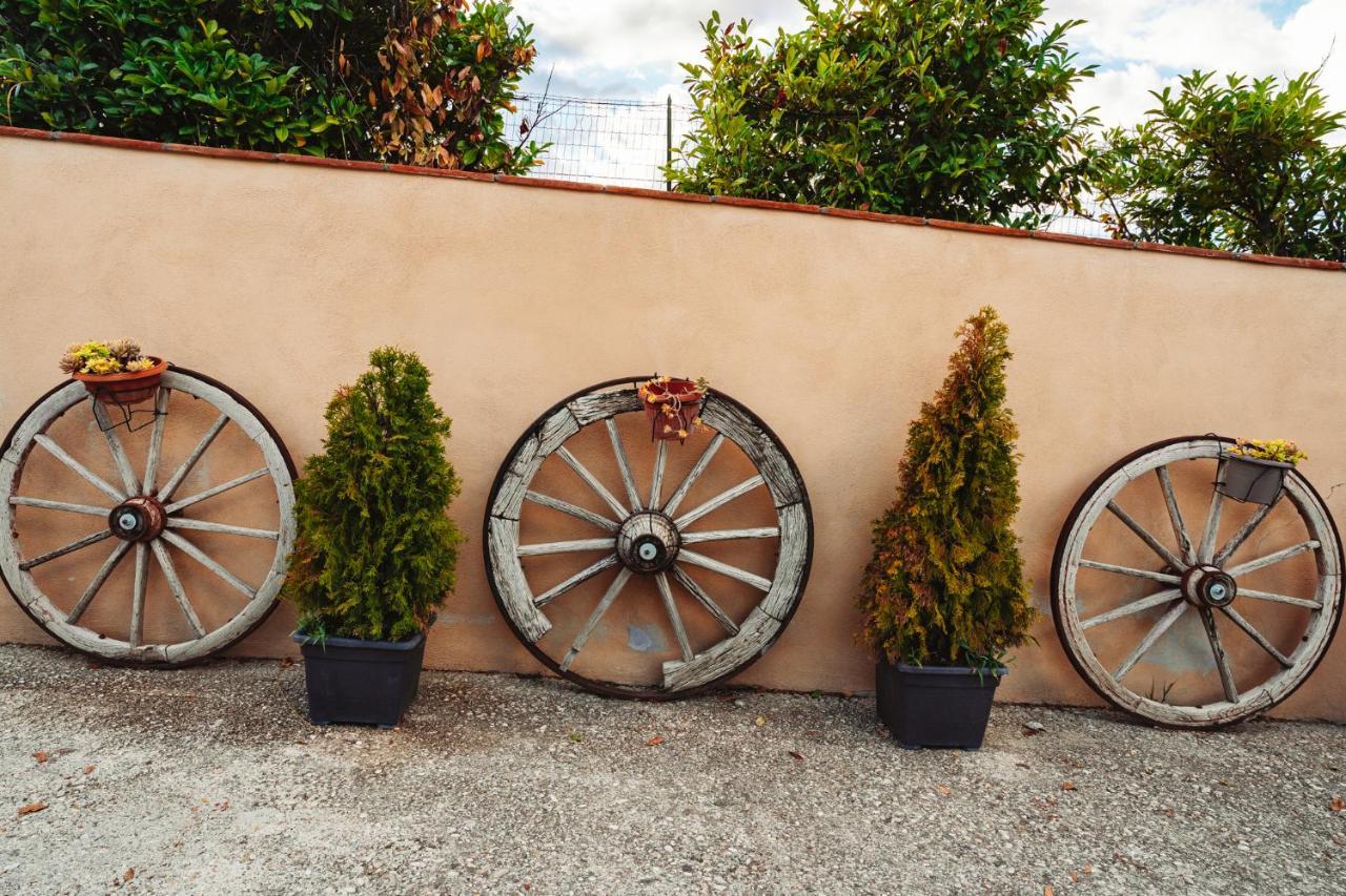 Il Pozzo Country House Collescipoli Exterior foto